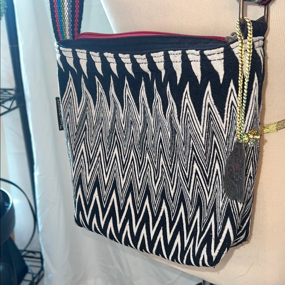 Laurel Burch Multicolor Cat Crossbody Bag - Picture 8 of 16